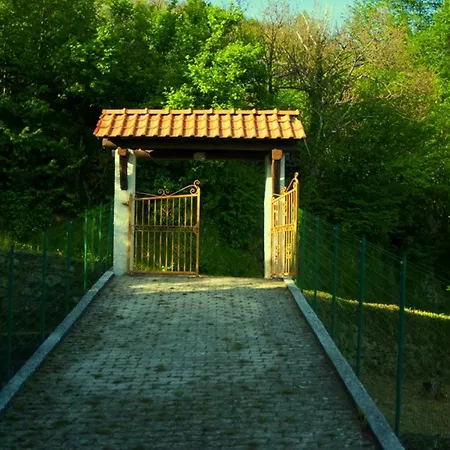 Caregli Borzonasca